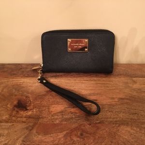 Have too many wristlets